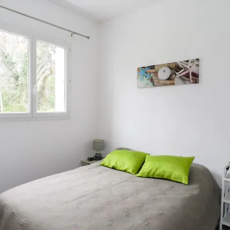 Cavoni By Interhome *